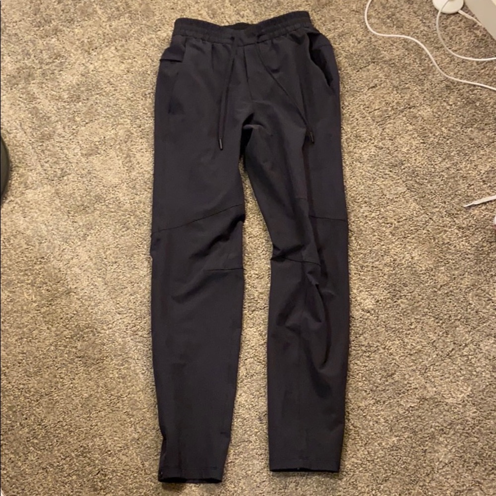 Lulu lemon joggers